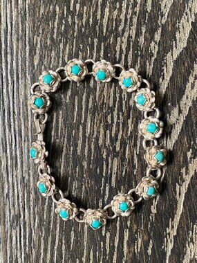 5.5” Vintage Mexican Sterling Silver Turquoise Bead Floral Flower Link Bracelet